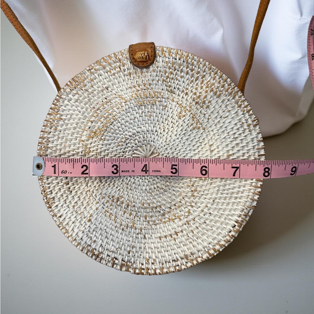 White and Tan Ratan Woven Crossbody Bag - Picture 3 of 3